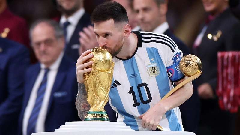 Ý nghĩa của giải Quả bóng Vàng với Messi